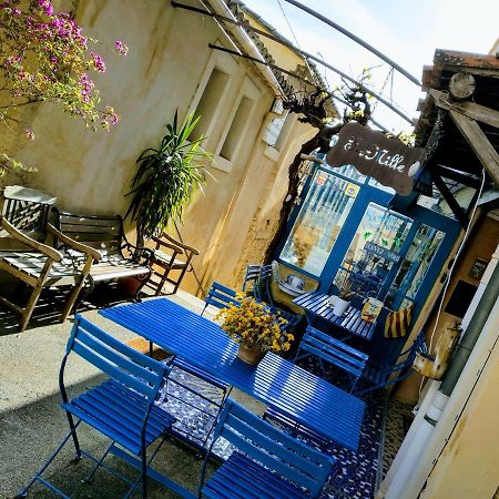 Fa Mille Maison Bleue Robion en Luberon Eksteriør billede