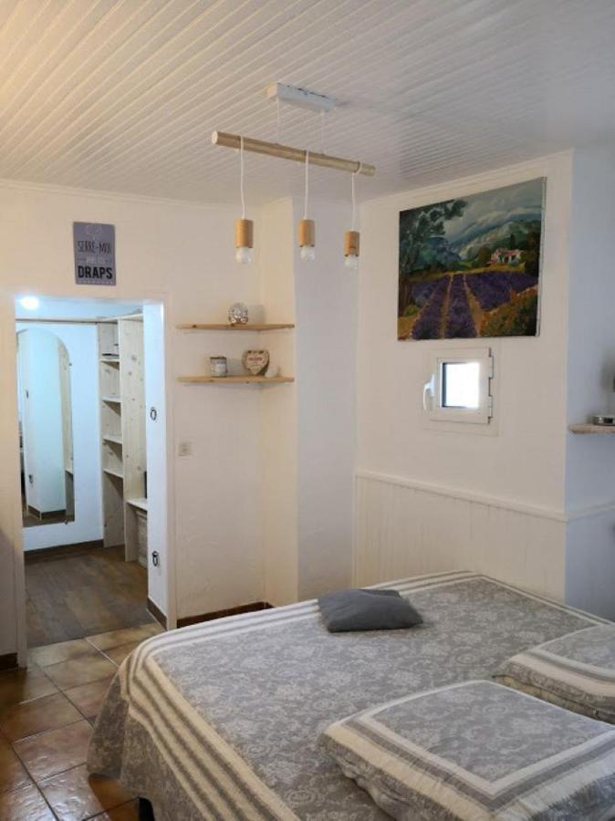 Fa Mille Maison Bleue Robion en Luberon Eksteriør billede