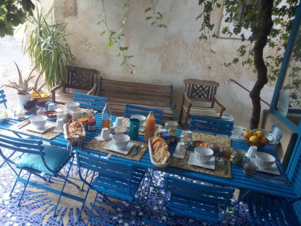 Fa Mille Maison Bleue Robion en Luberon Eksteriør billede